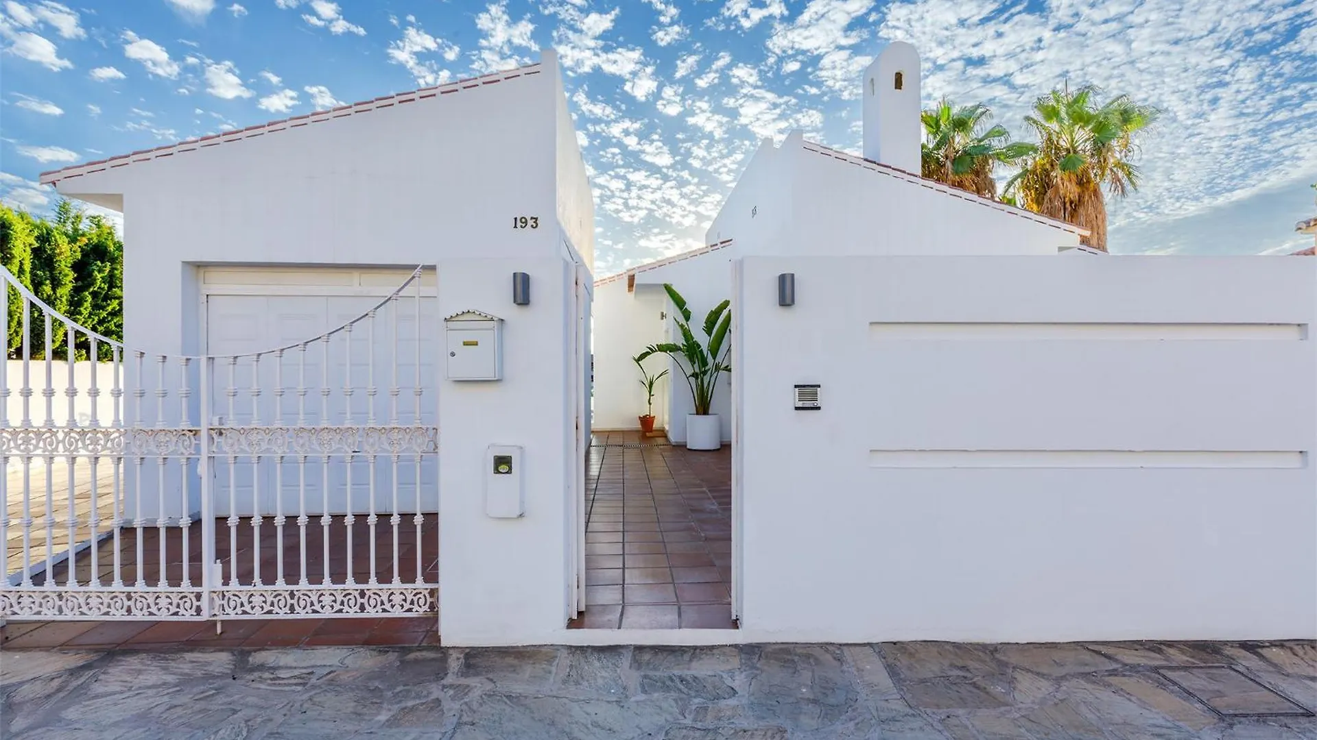 A&N Rivera Casa Blanca Velez Malaga 0*,  Spagna